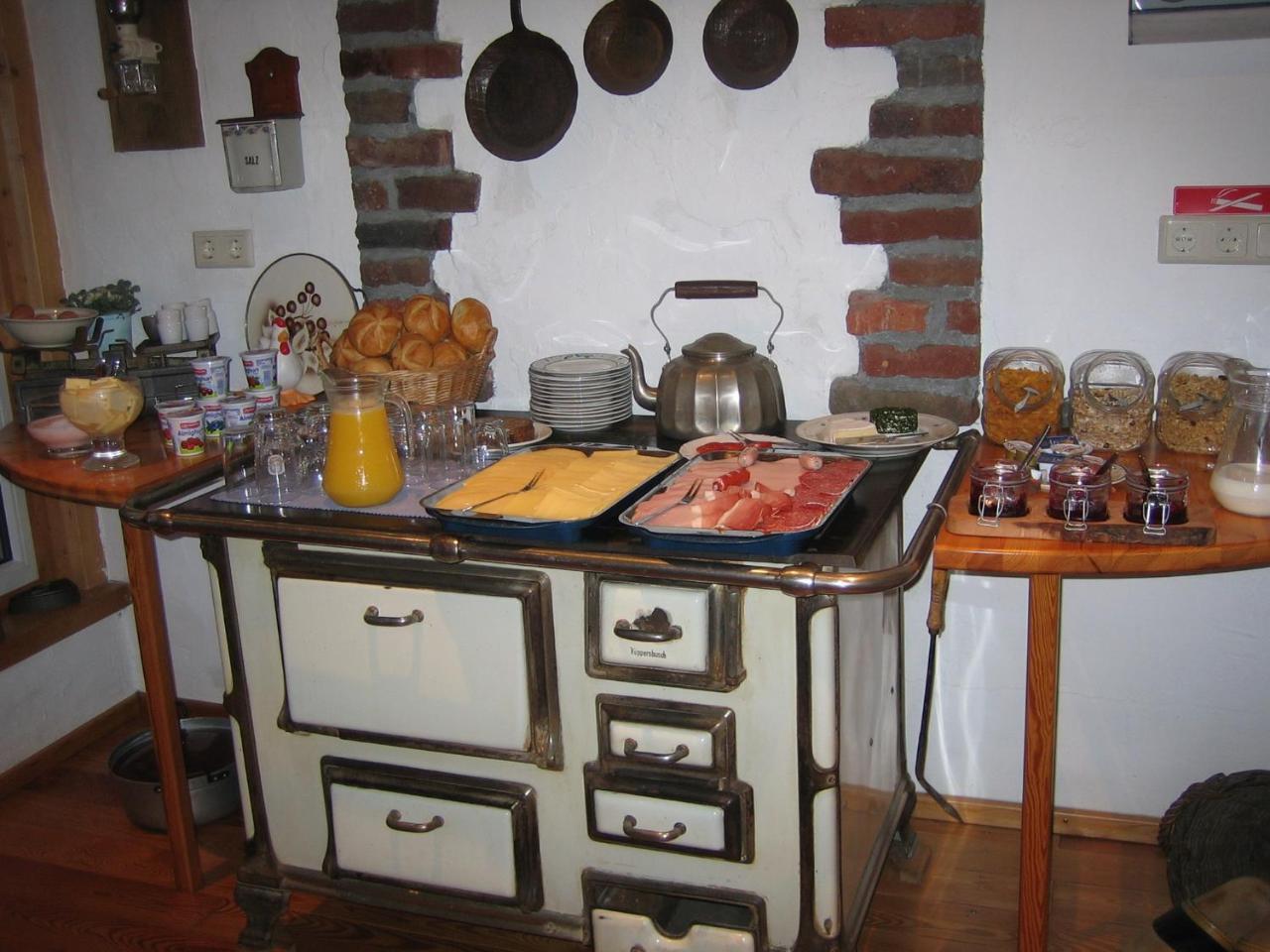 Gaestehaus Ermen Kamp-Lintfort Buitenkant foto